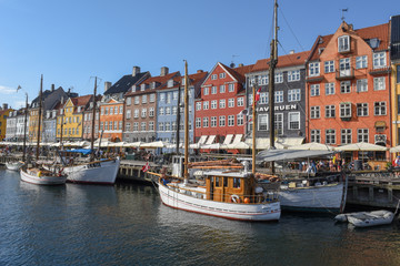 Fototapeta na wymiar The Nyhavn canal at Copenhagen on Denmark