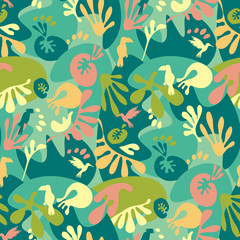 Summer green tropical nature seamless pattern