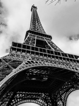 Fototapeta Black and White Eiffel Tower