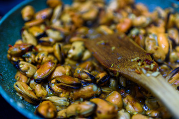 fried mussels