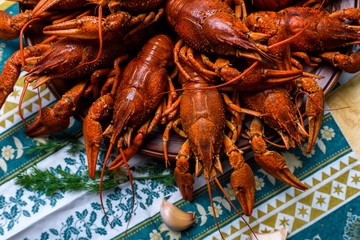 boiled crayfish