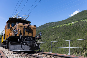alte E-Lok auf dem Wiesener Viadukt