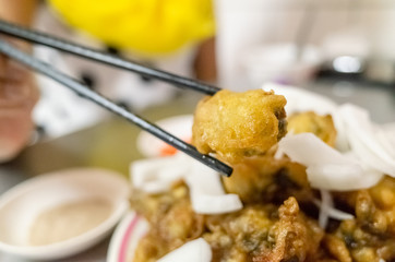 Taiwanese snacks of delicious fry oyster