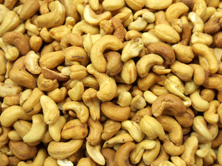  photo of many peeled cashew nuts