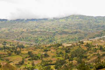paisaje de los andes peruanos