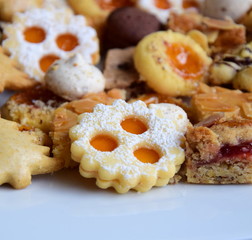 Weihnachtsgebäck - Kekse - Weihnachtskekse - Spitzbuben - Lebkuchen 