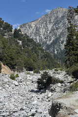 Fototapeta na wymiar Mountain view through Valley