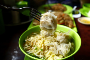 Freshly cooked wanton noodle soup