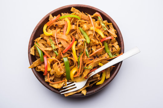 Leftover Chapati noodles also known as fodnichi holi or Upma is a great substitute for traditional unhealthy noodles for kids, selective focus