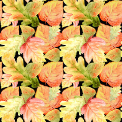 Watercolor Seamless pattern with bright colors forest leaves. Beautiful autumn background in orange, green, yellow and red colors.