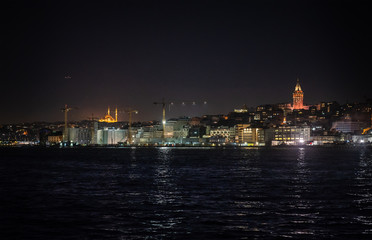Fototapeta na wymiar View of the Galata tower and European part of Istanbul