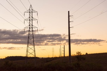 The transmission tower and the support pole