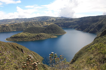 CUICOCHA ECUADOR