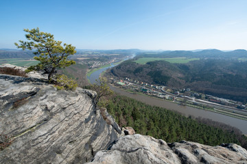 Fototapeta na wymiar Lilienstein - Sächsische Schweiz