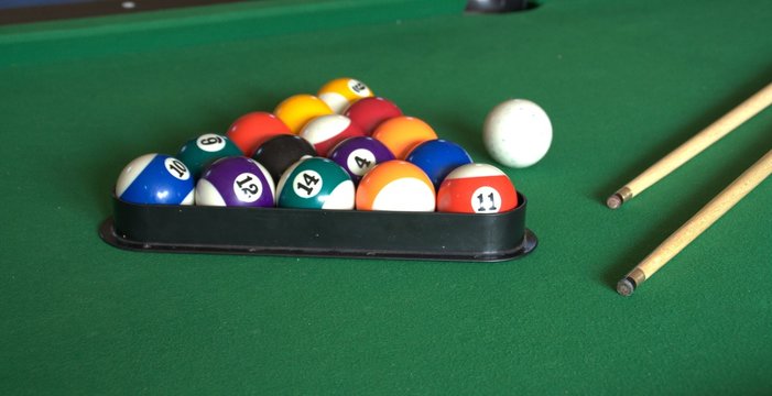 boules de billard am&eacute;ricain  pour jouer