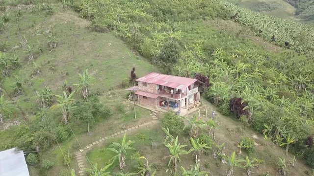 casa en las monta&ntilde;as