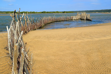 Traditional Tsonga fish trap built in the Kosi Bay estuary, Tongaland, South Africa. - obrazy, fototapety, plakaty