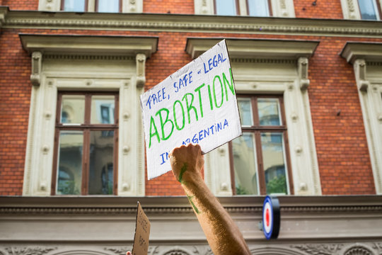Legaloze abortion 4