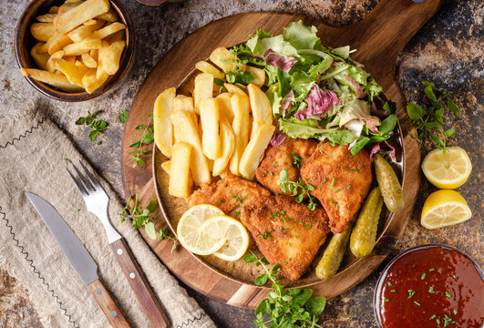 Original schnitzel with homemade french fries