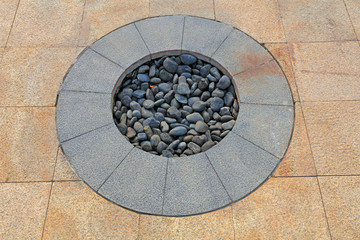 Ring structure on the ground