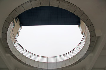Obraz premium Ring-shaped well, traditional Chinese Architecture