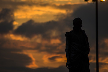 Fototapeta premium Atardecer en la ciudad