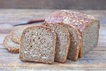 Sonnenblumenkerne- Brot	