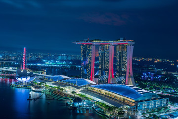 Fototapeta premium Singapore cityscape at night