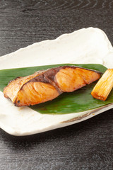 鰤の照焼き
