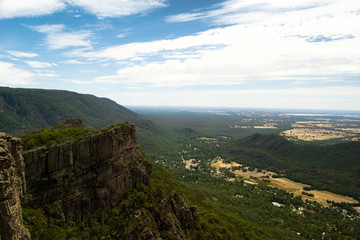 The iconic Pinnacle walk and lookout