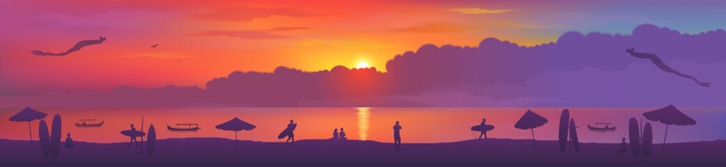 Typischer Blick auf den Sonnenuntergang auf Bali-Insel Kuta Strand mit Drachen, Surfbrettern, Sonnenschirmen, Fischerbooten und Surfer-Silhouetten