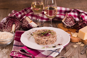 Risotto with red radicchio.
