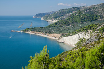 Fototapeta na wymiar Mittelmeerküste am Gargano