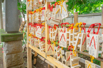 気象神社 下駄絵馬 天気の神様