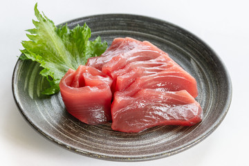 生かつおの刺身