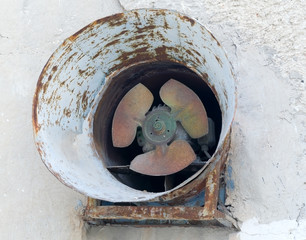 Old dirty grungy abandoned rusty fan