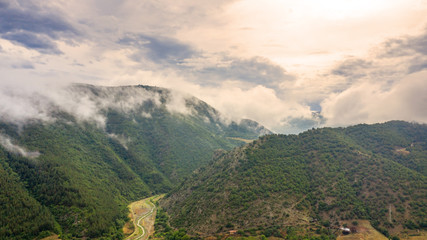 Fototapeta premium Krajobraz góry z nieba.
