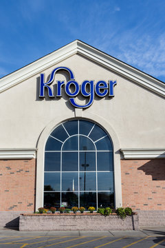 Kroger Exterior Grocery Store Store And Logo