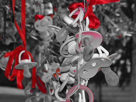 chupetes arbol de los chupetes parque la bateria torremolinos malaga