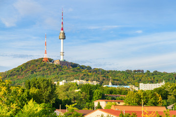Obraz premium Scenic view of Namsan Seoul Tower in Seoul, South Korea