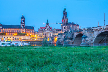 Fototapeta na wymiar Dresden old town over the Elbe River at sunrise. Saxony. Germany.