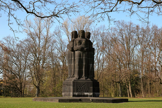 drei nornen
