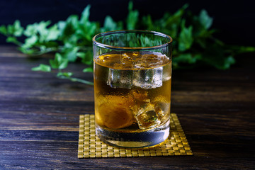 梅の実が入った梅酒