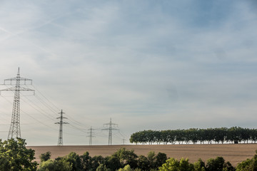 Strommasten einer hochspannungsleitung