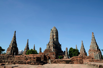 Fototapeta premium histrosiche Tempel und Buddha Statuen in Ayutthaya, Thailand