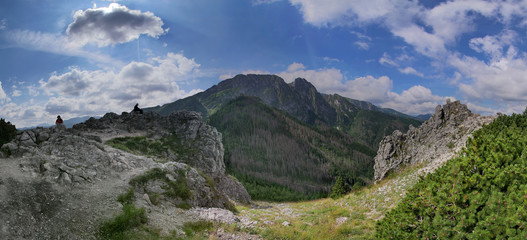 Panorama na Giewont z Sarniej Skały - Tatry Zakopane © Ola i Eryk