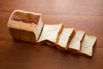 食パン