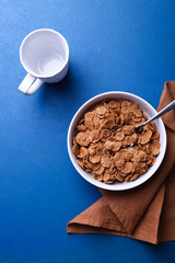 dry cereal flakes