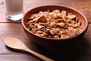 dry cereal flakes