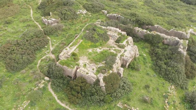 Le Destroit (also known as Districtum or Horvat Qarta) is a ruined medieval fortress, built by the Crusaders in the early 12th century CE, located near the town of Atlit, Israel.